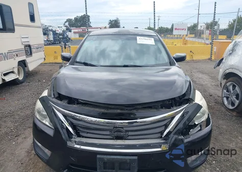 2015 Nissan Altima 2.5 S z USA, uszkodzony, nr VIN 1N4AL3AP4FC283895